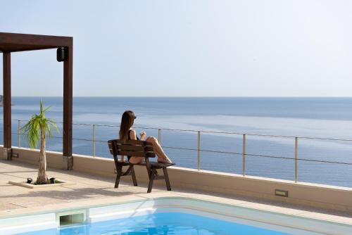 Manificus Villas, with Heated Pool, By ThinkVilla