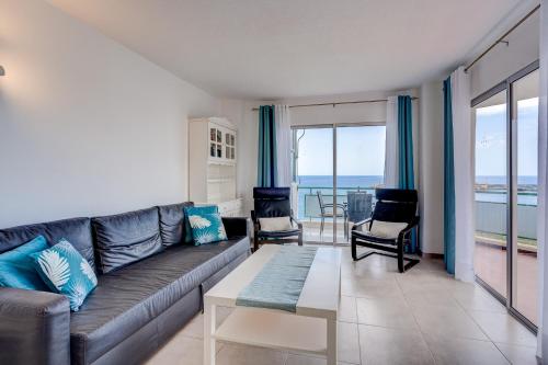 Frontline Ocean View Apartment Los Cristianos