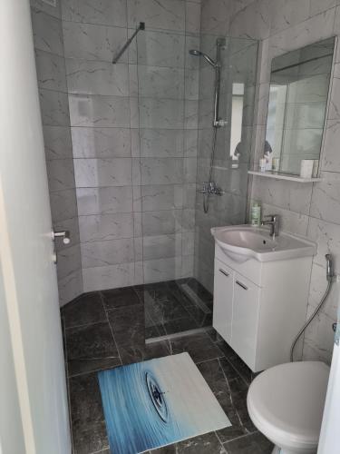 Koupelna v ubytování Apartman Nour