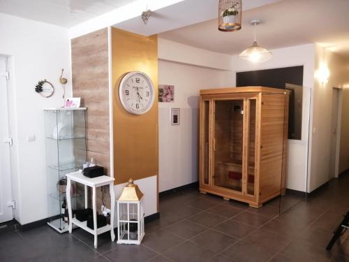 Gallery image of Ô Temps d'Amour Sauna&Jacuzzi in Malissard