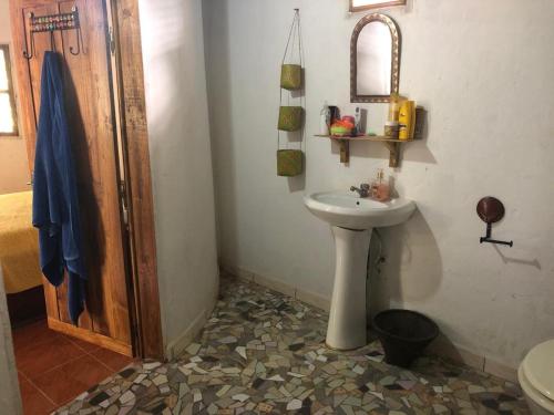 Um banheiro em Karamba Lodge