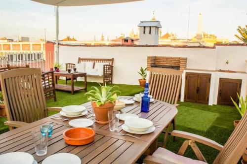 Ático con piscina junto catedral de Sevilla.