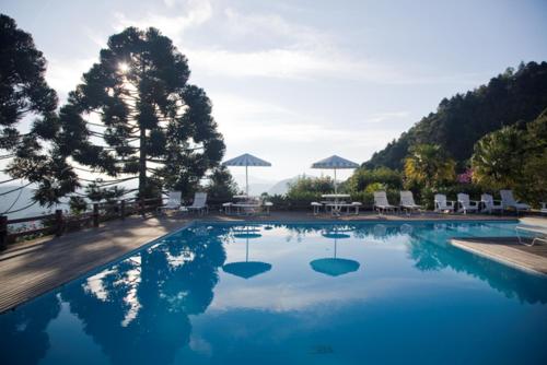 A piscina localizada em Hotel Rosa Dos Ventos ou nos arredores