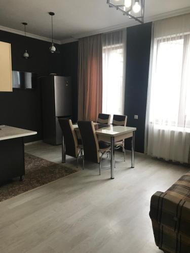Kuchyň nebo kuchyňský kout v ubytování Friendly House