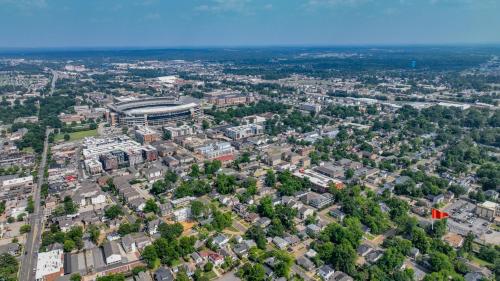 an aerial view of a city with a building at Bama Hideout in Tuscaloosa