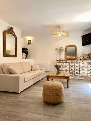 Lou Paseo : Appartement Brocante centre historique