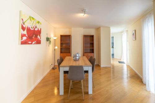 Atlantic Penthouse - City, Montain & Ocean - Free Parking