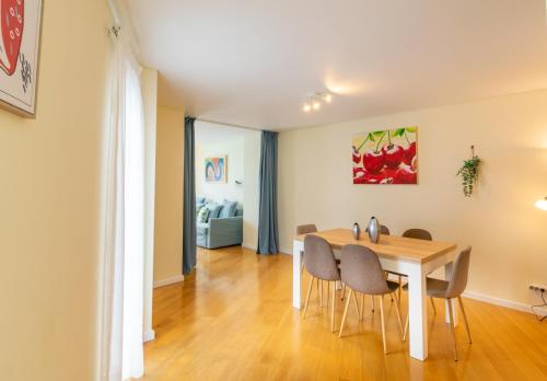 Atlantic Penthouse - City, Montain & Ocean - Free Parking