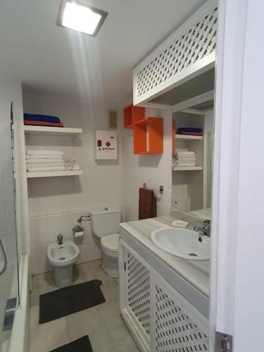 Apartamento en Puerto Marina.