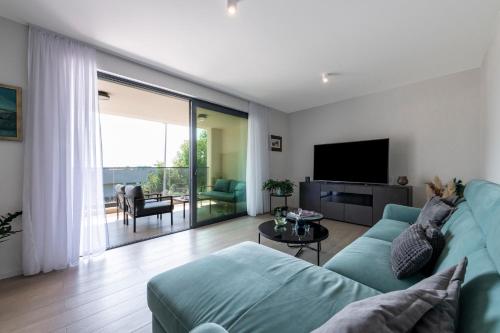 Apartment Mint