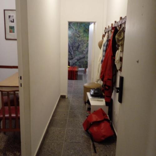 a hallway of a house with a room with a hallway at Departamento en Tigre centro in Tigre