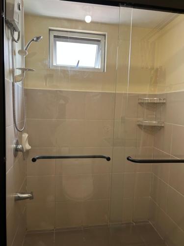 Fully furnished 1 BR Condo unit