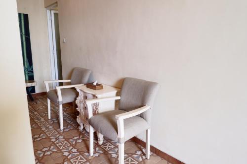 Un lugar para sentarse en Ocean View Residence