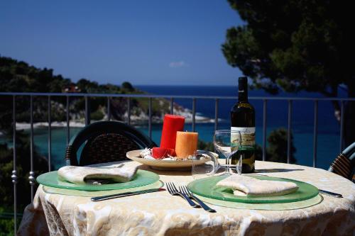 Gallery image of Hotel da Giacomino in SantʼAndrea