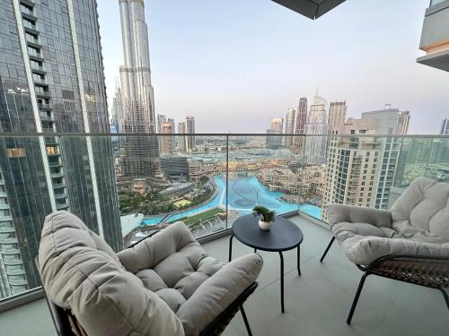 Opera Grand by Luxstay Holiday Homes