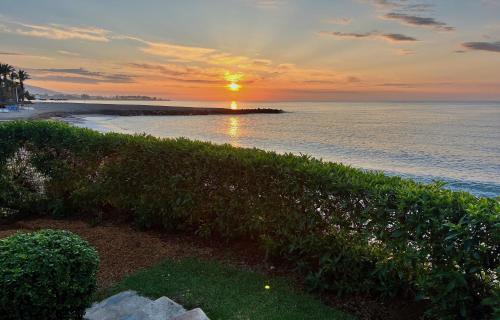 Xposure beach apartment