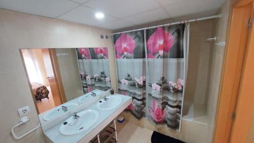 Koupelna v ubytování Vera Albacora V Costa Rey