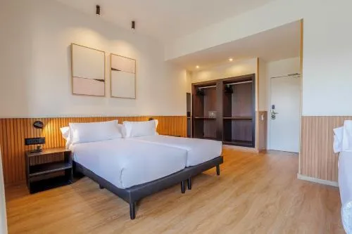 Hotel Acta Madfor photo 22