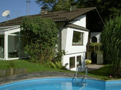 Piscina di Gästehaus Ehrlich o nelle vicinanze