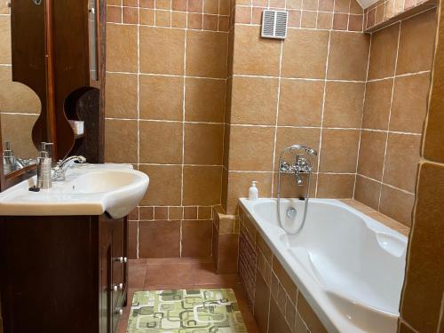A bathroom at Apartmány Laverna