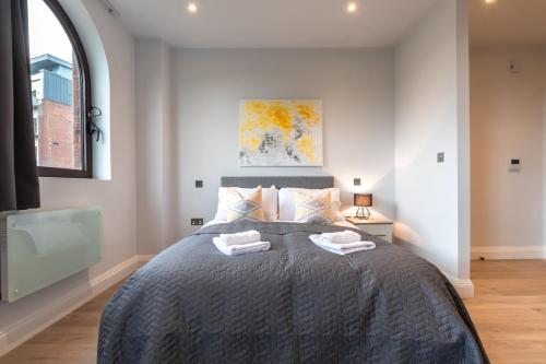 Apartment Twenty One Staines Upon Thames - Free Parking - Heathrow - Thorpe Park