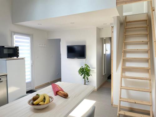 Photo de la galerie de l'établissement Logement entier à la campagne proche du circuit et du zoo de la Flèche, à Yvré-le-Pôlin