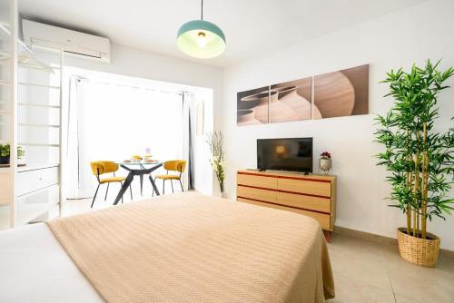 Sea Views - Fuengirola Sun by 10ToSea