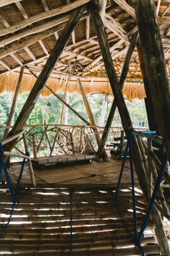 Balkón nebo terasa v ubytování Dryft Darocotan Island