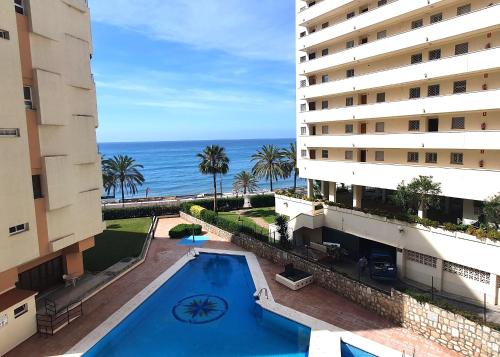 Diana 206. Completely Renovated Apartment on the Beachfront.