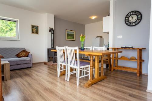 Χώρος καθιστικού στο Apartmani Cerovečki