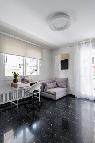 The Black Marble - Sea View, 2BR, 2BA in Paleo Faliro