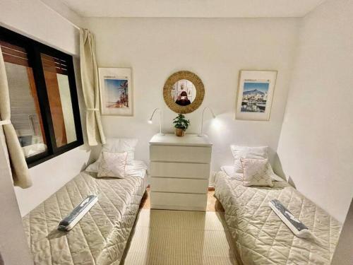 Valdecantos Beachfront Suites
