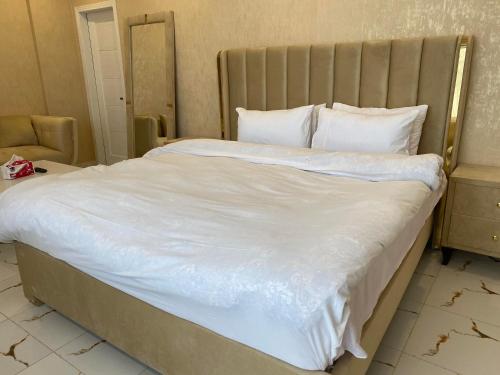 Gallery image of Luxe Suites Bahria Town Lahore in Lahore