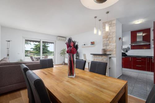 Massa apartment 200 m to the see