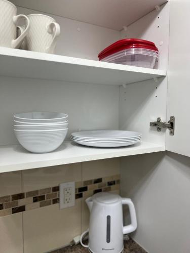 Spacious room with TV, Wi-Fi, Netflix, Parking