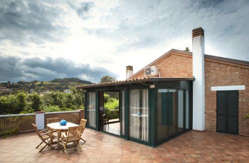 Gallery image of Villa Mirella Beach in Marina Palmense