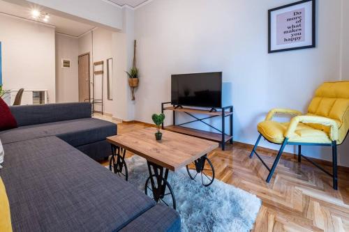 The Athenian Hideaway 2- Bedroom apartment in Thiseio