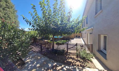 Pianotolinca - Rez de villa entre mer et montagne