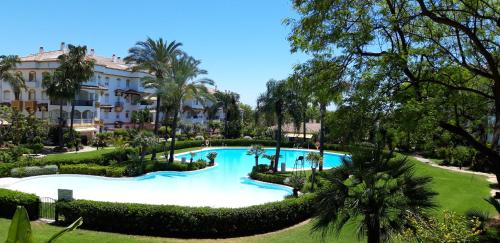Chez Migs & Luci. Marbella. Milla de Oro. Golden Mille