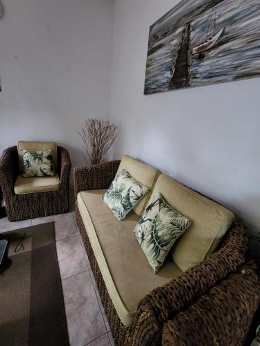 Ein Sitzbereich in der Unterkunft Apartamentos Los Cabos Monterrico by l´Aurora Inn