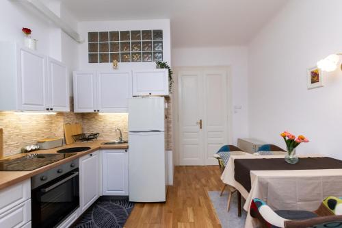 Apartment Jelena Delta – Photos 3