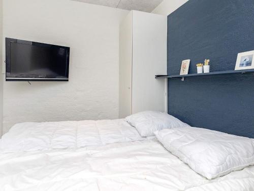 TV a/nebo společenská místnost v ubytování Holiday home Vestervig XLII