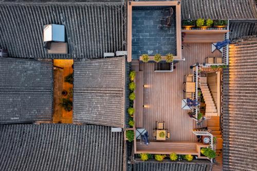 an overhead view of a roof of a building at Joke Inn in Xi'an