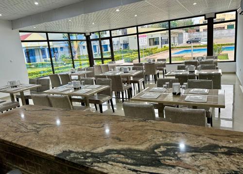 Restoran atau tempat lain untuk makan di Hotel Fatima