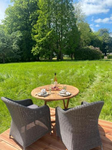 Aed väljaspool majutusasutust Green Glamping