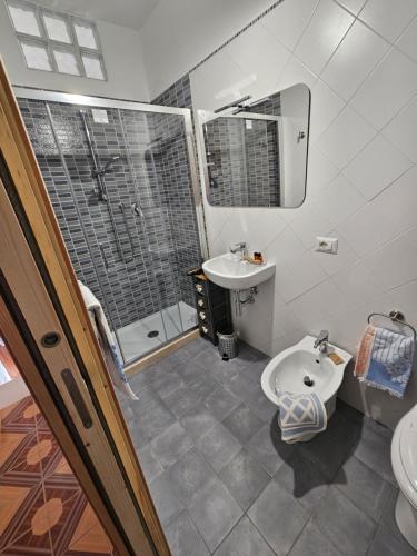 Koupelna v ubytování a casa di Gabri