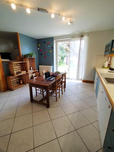 Maison de 5 chambres avec jardin clos et wifi a Montlaur en Diois