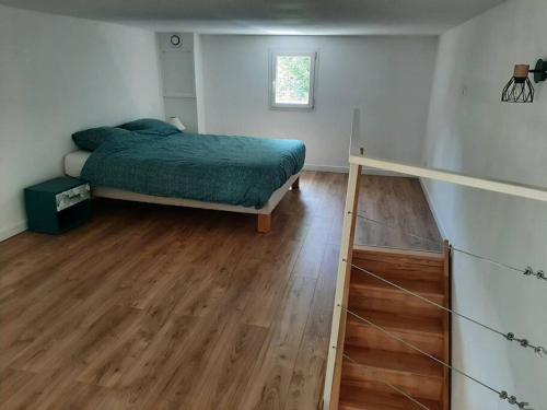 Loft avec jardin en ville et parking