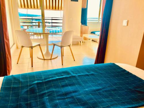 APARTAMENTO LUJOSO y MODERNO VISTAS PANORAMICAS AL MAR photo 11