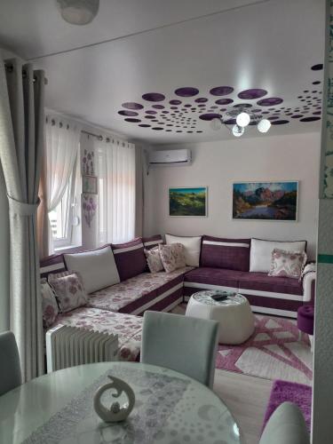 Χώρος καθιστικού στο Apartman PETRA LUX